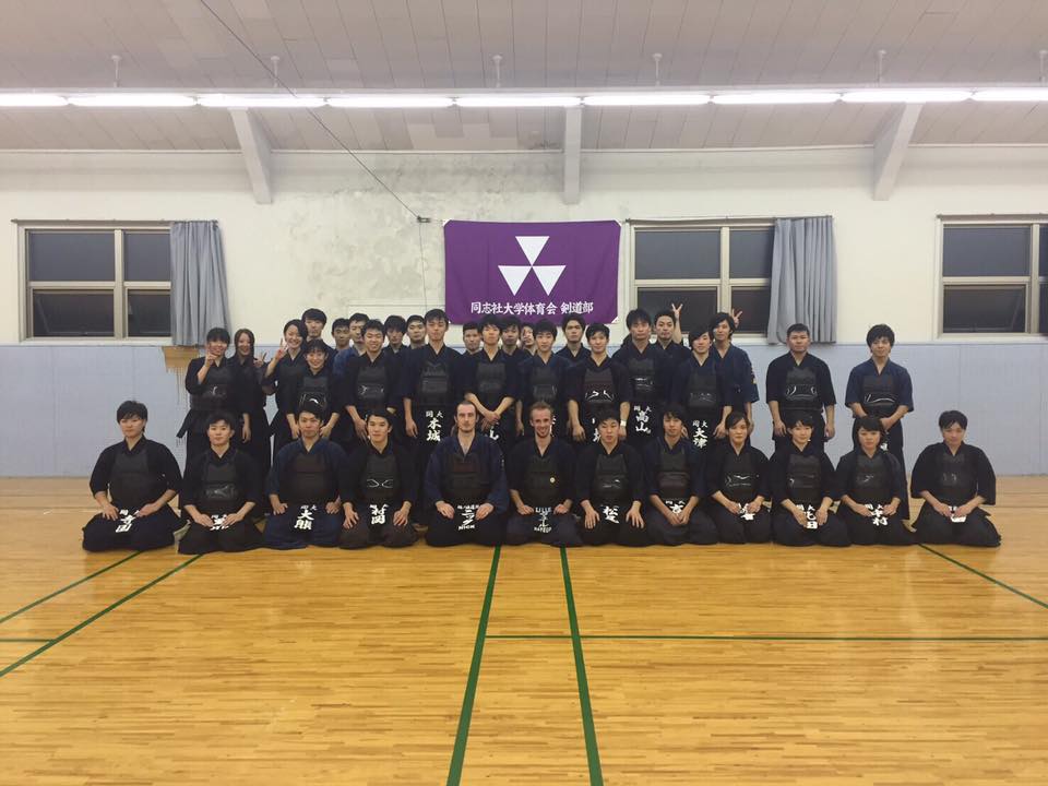 外国人剣士来校(Gests from abroad visited our practice)