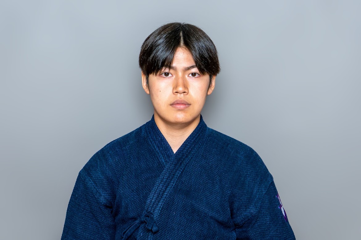 藤井　啓士朗（ふじい　けいしろう）